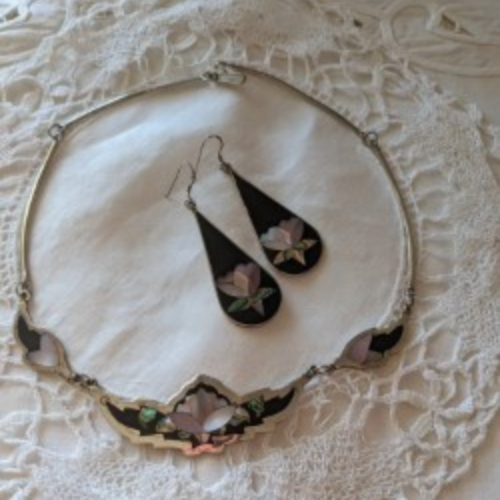 Mexico Alpaca Silver Black Inlay Abalone Necklace And Earring Set